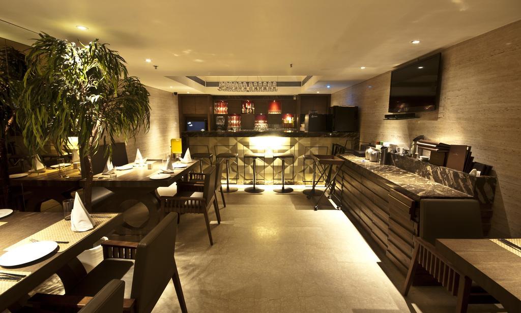 Monotel Calcutta Buitenkant foto